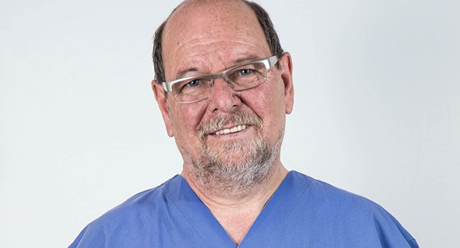 Zahnarzt Dr. Rolf-Dieter Strasen